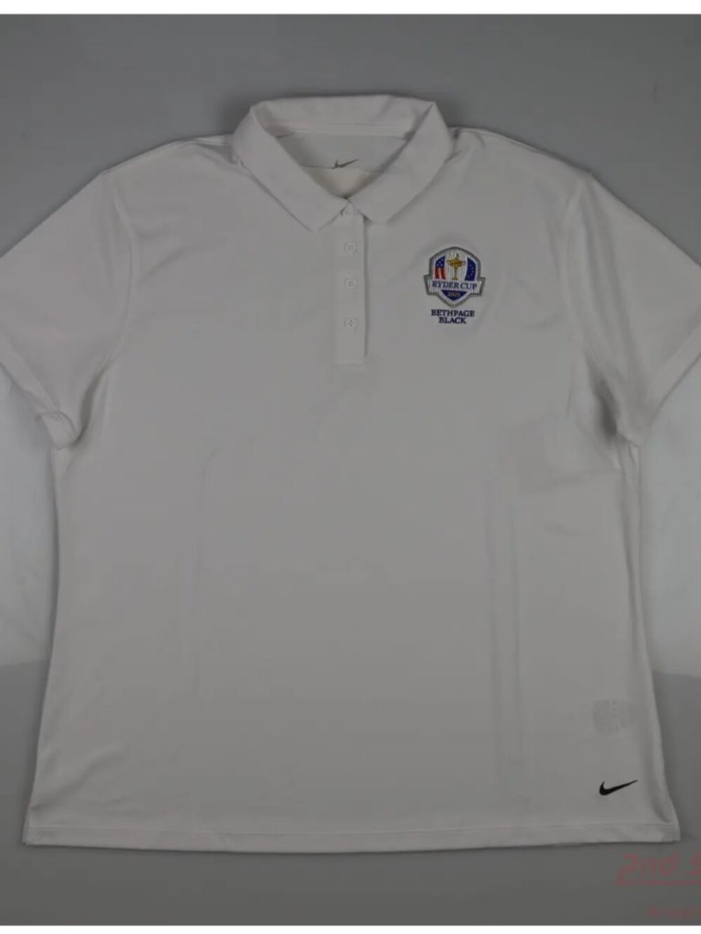Women's NWT Nike golf polo